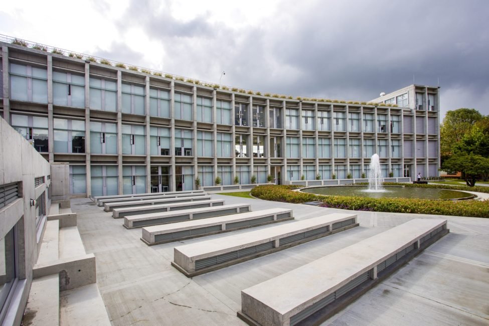 Escuela Colombiana de Ingenieros - Gerardo Chaves (20)